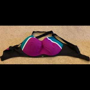 VS Ultimate Sports Bra